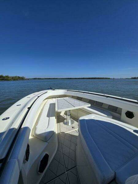 2018 HCB 42 Siesta