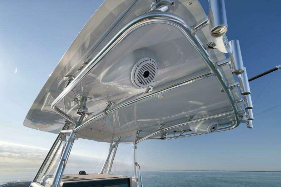 2021 Contender 39 ST