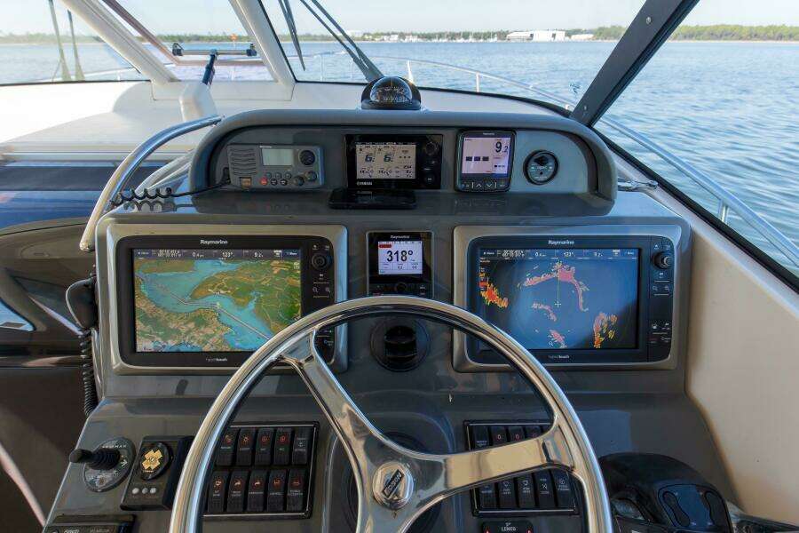 2012 Pursuit OS 345 Offshore