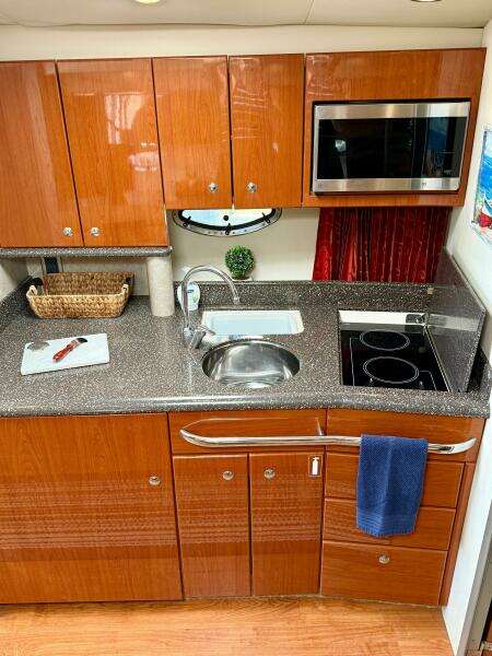 2008 Formula 37 Performance Cruiser