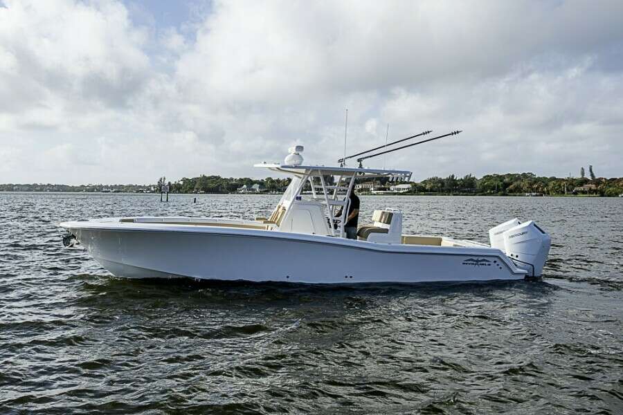 2023 Invincible 33 Open Fisherman