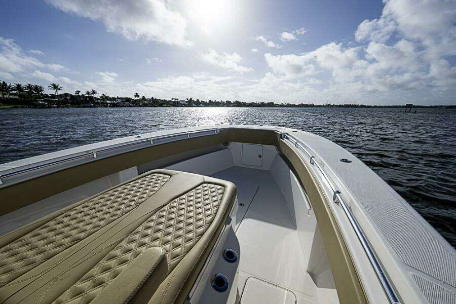 2023 Invincible 33 Open Fisherman