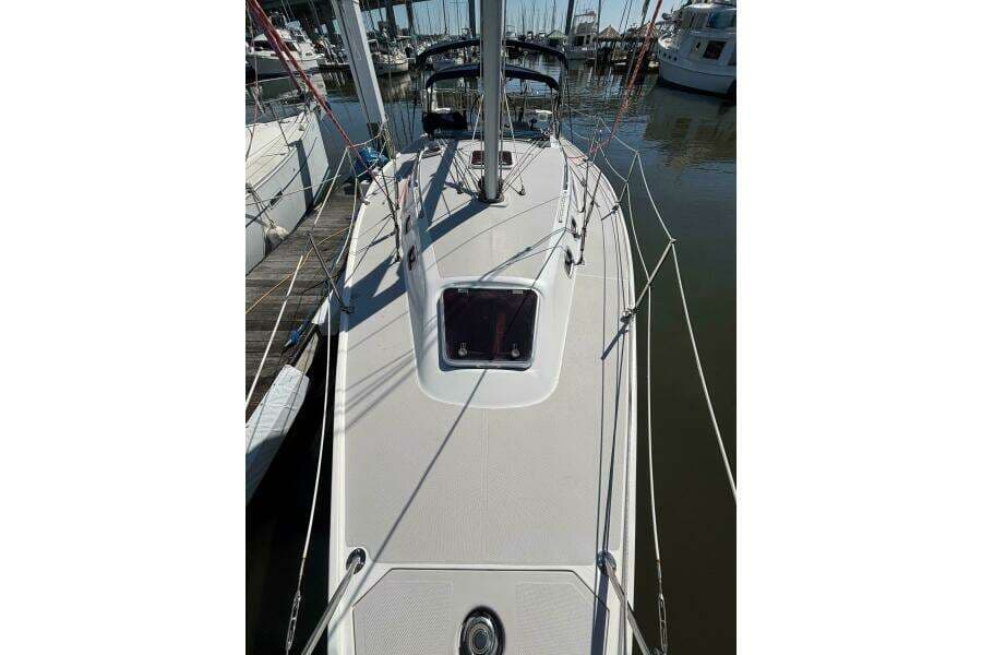 2006 Catalina 320