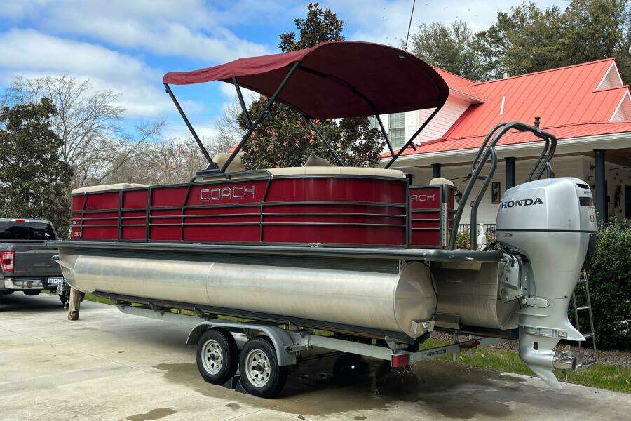 2018 Coach Pontoons 230 RF
