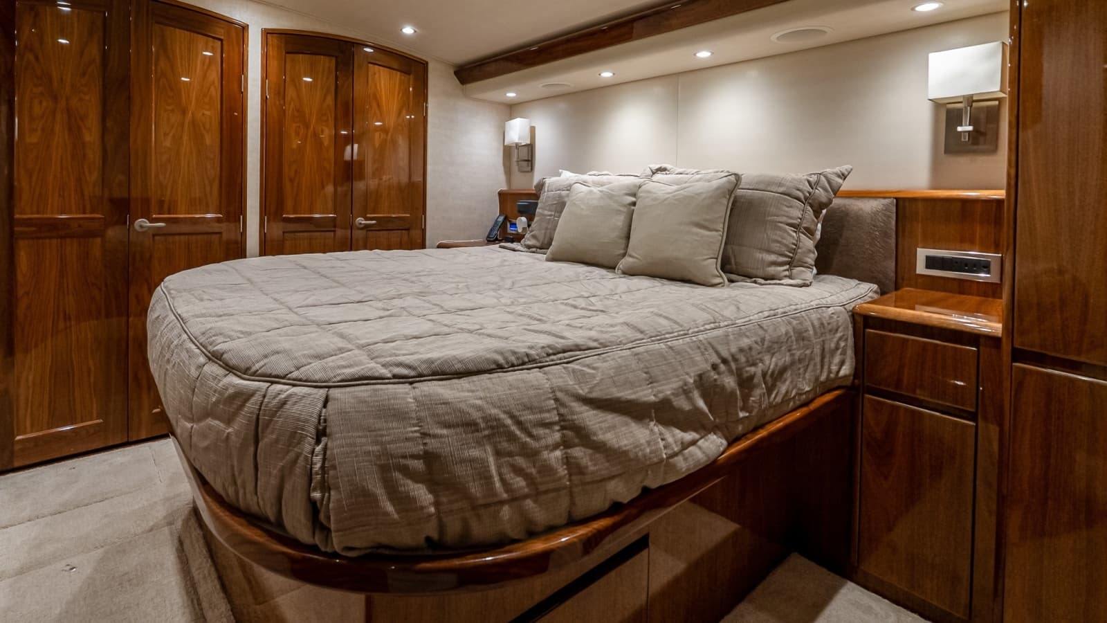 2017 Viking 62 Enclosed Bridge