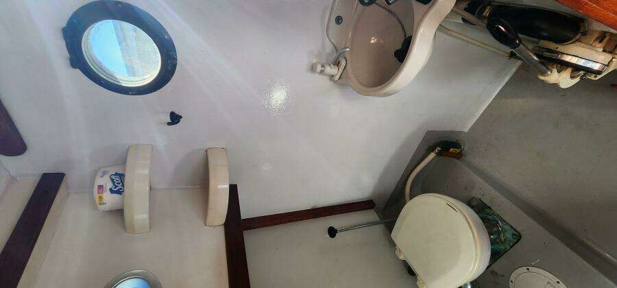 1996 Tillotson-Pearson Motorsailer 32