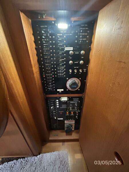 42' Grand Banks electrical panel