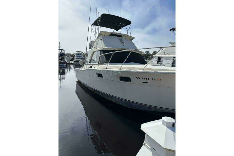 1969 Chris-Craft 35 Commander