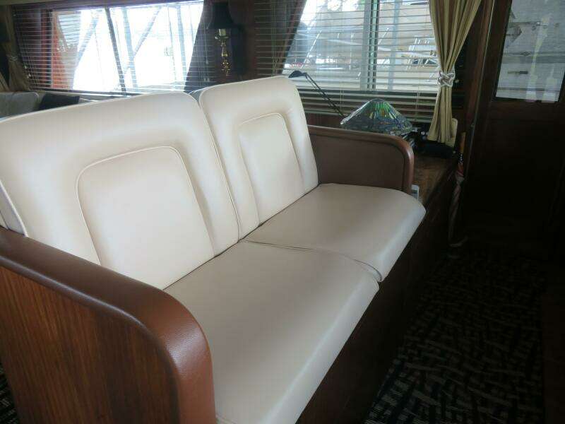 1986 Hatteras 58 Motor Yacht