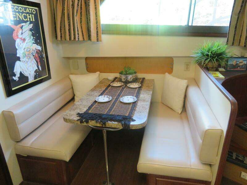 1986 Hatteras 58 Motor Yacht