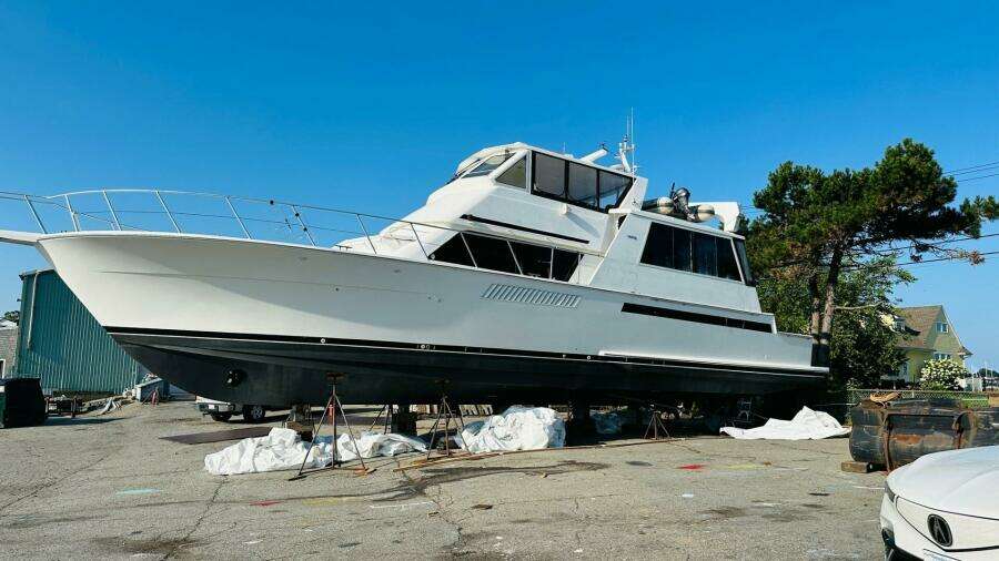 1998 Viking Motor Yacht