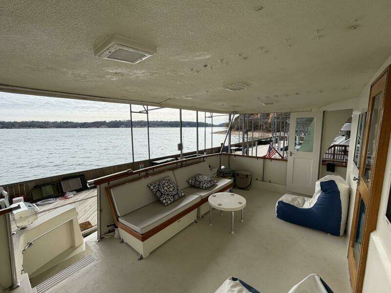 1975 Hatteras 58 LRC