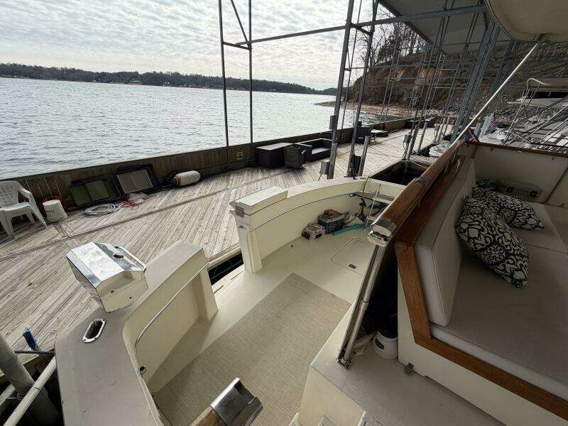 1975 Hatteras 58 LRC