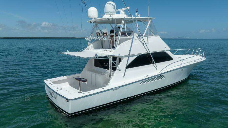 2006 Viking 52 Convertible