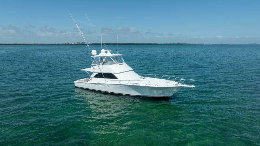 2006 Viking 52 Convertible