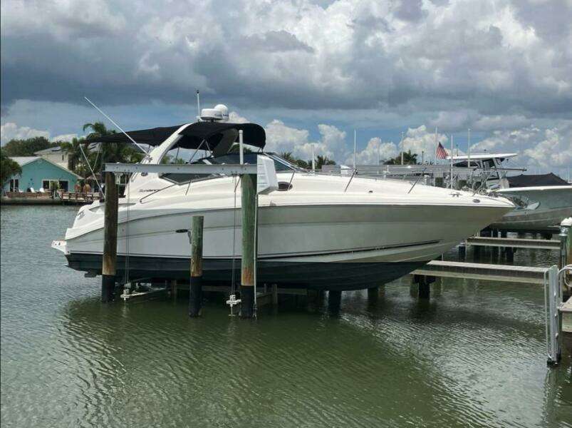 2002 Sea Ray 320 Sundancer