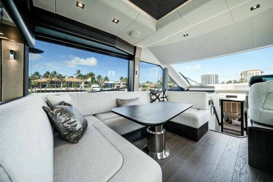 2024 Galeon 560 FLY