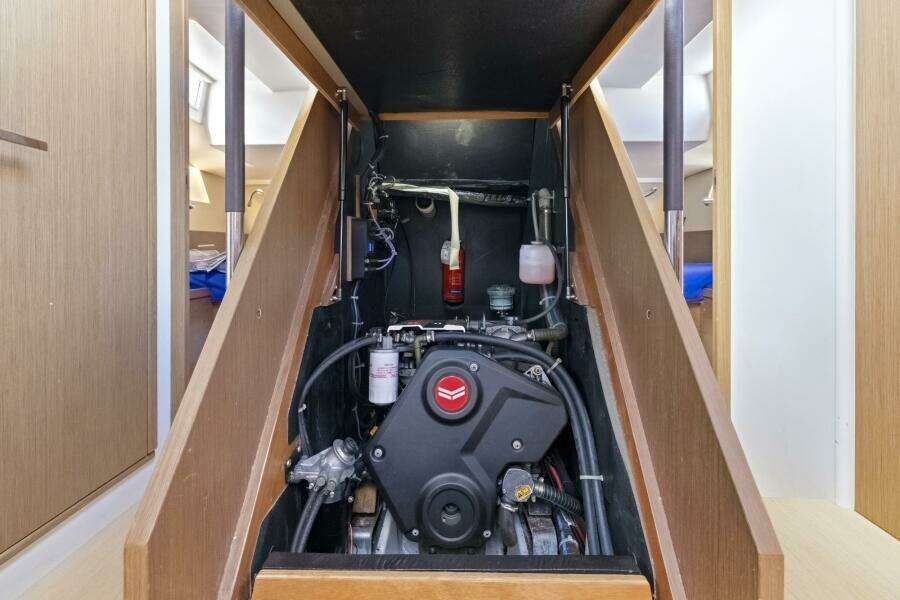 2024 Beneteau Oceanis Yacht 54