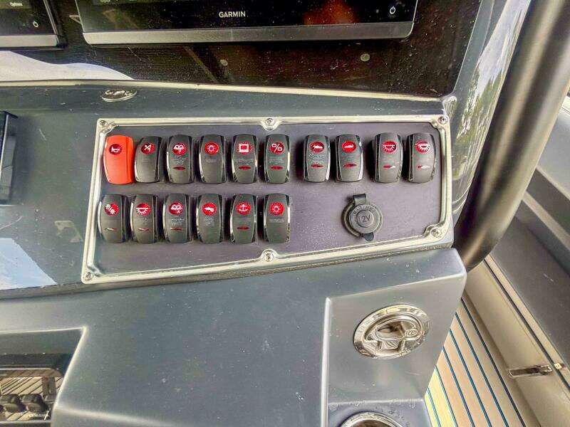 2016 Hydra-Sports 4200 Siesta