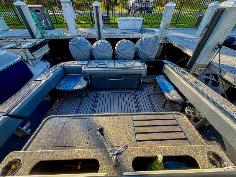 2016 Hydra-Sports 4200 Siesta