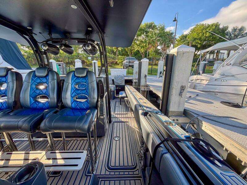 2016 Hydra-Sports 4200 Siesta