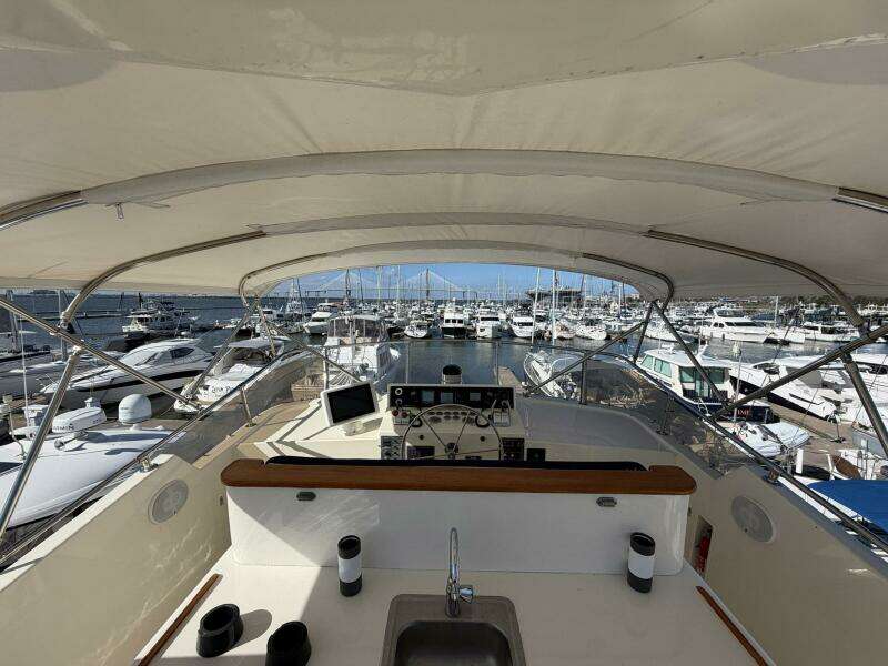 1987 Hatteras Motor Yacht