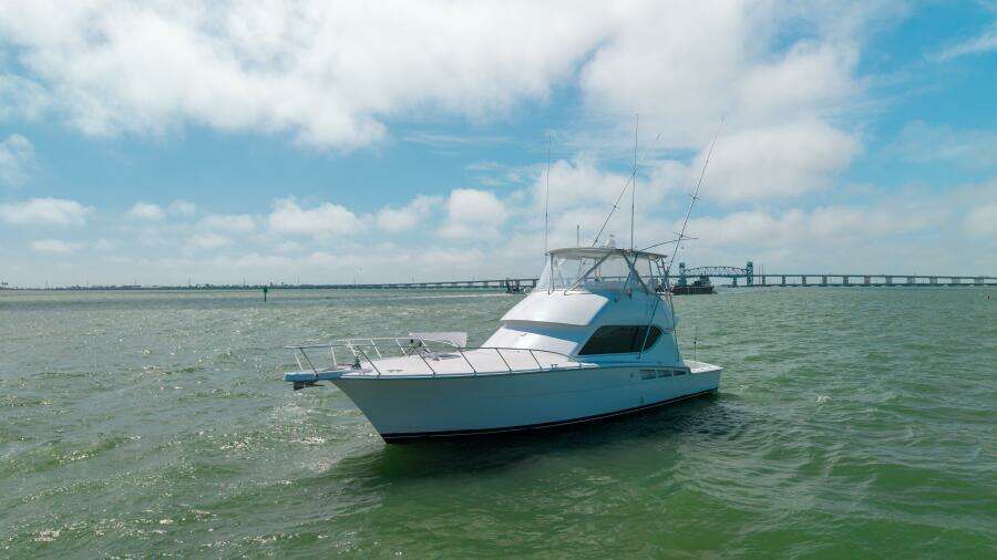 2002 Hatteras 50 Convertible 
