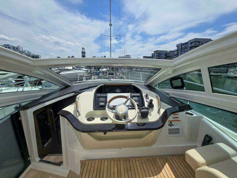 2019 Beneteau Gran Turismo 40
