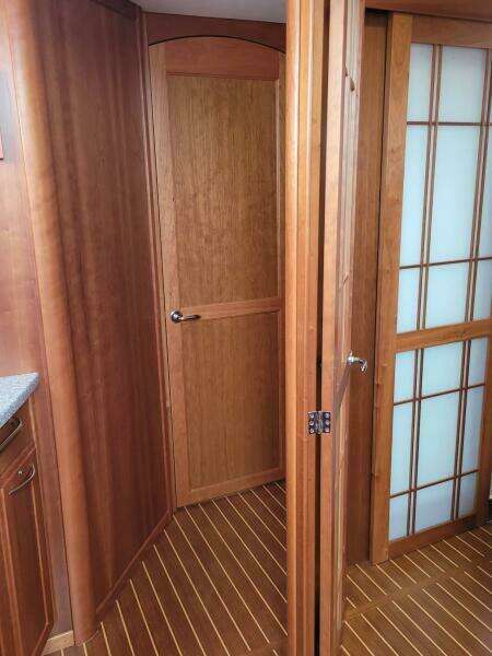 2014 Sabre 48 Salon Express