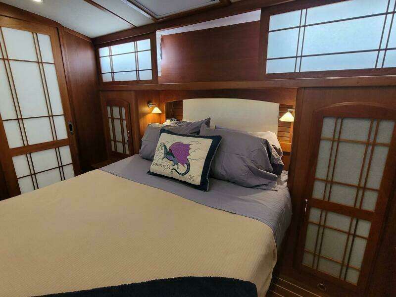 2014 Sabre 48 Salon Express