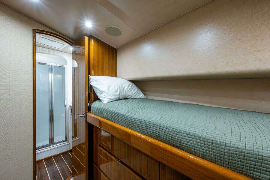 Viking 60 Bottom Line - Interior Stateroom