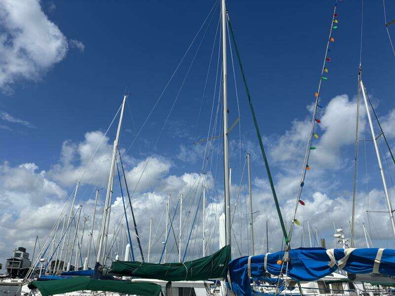 2003 Beneteau Oceanis 311 - Mast