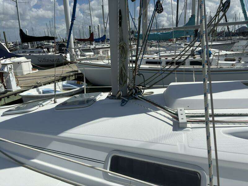 2003 Beneteau Oceanis 311 - mast