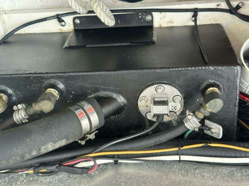 2001 Stamas 310 Express