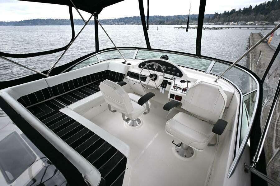 1996 Bayliner 4087 Aft Cabin Motoryacht