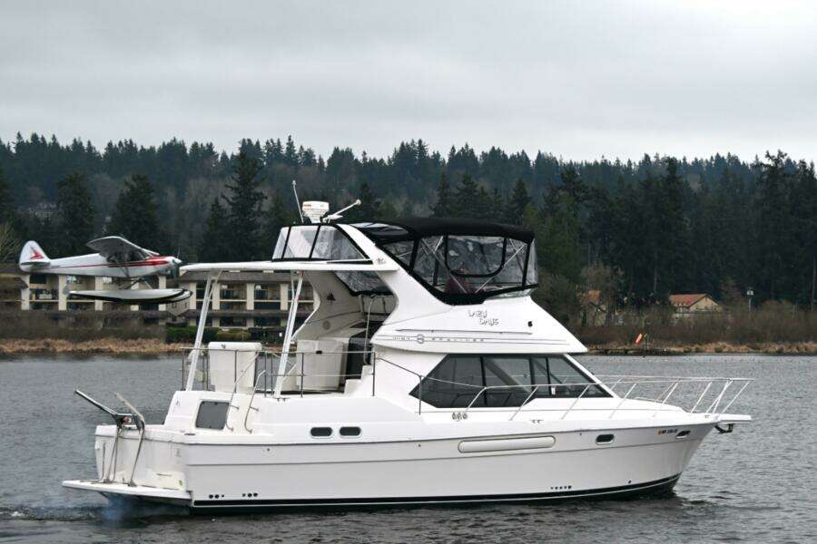 1996 Bayliner 4087 Aft Cabin Motoryacht