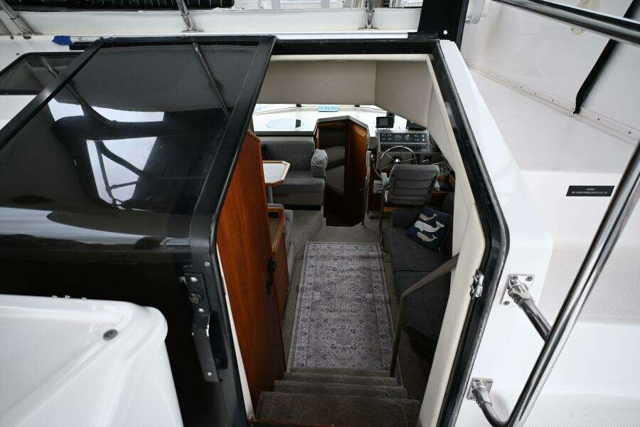 1996 Bayliner 4087 Aft Cabin Motoryacht