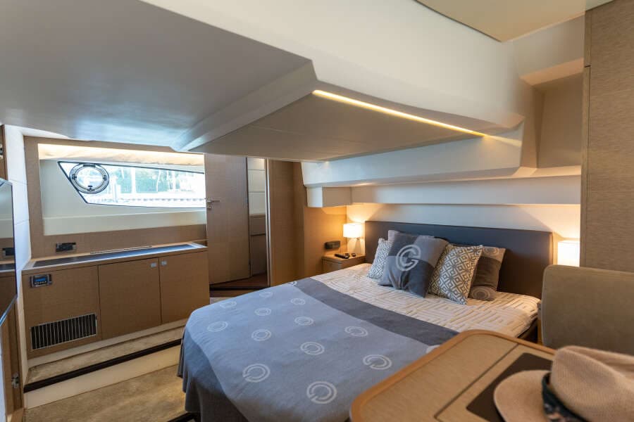 2017 Prestige 50 FLY