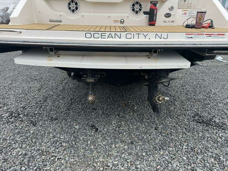 2021 Sea Ray SLX 310