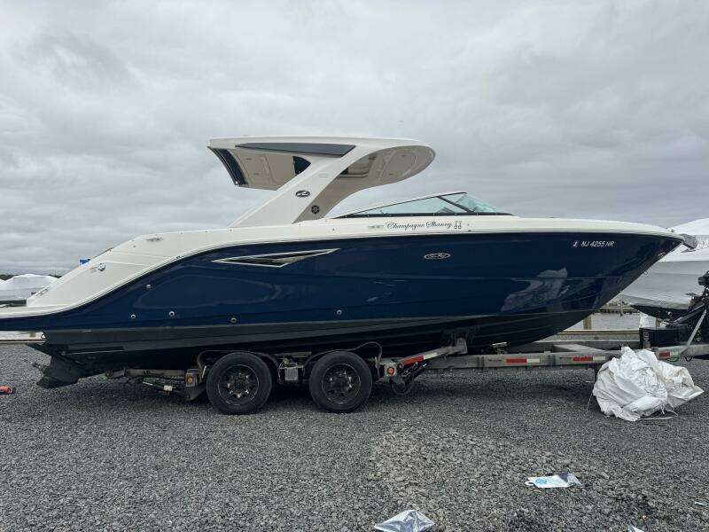 2021 Sea Ray SLX 310
