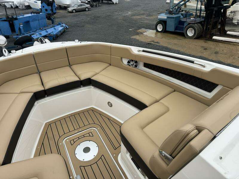 2021 Sea Ray SLX 310