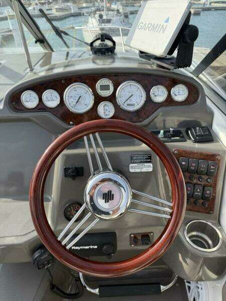 2007 Regal 2565 Window Express