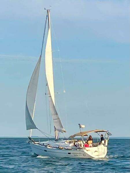 2000 Beneteau 361
