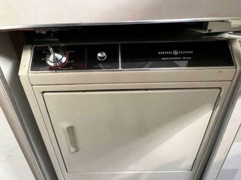 1989 Trojan 12M Motor Yacht