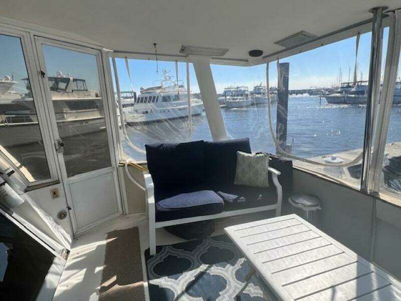 1989 Trojan 12M Motor Yacht