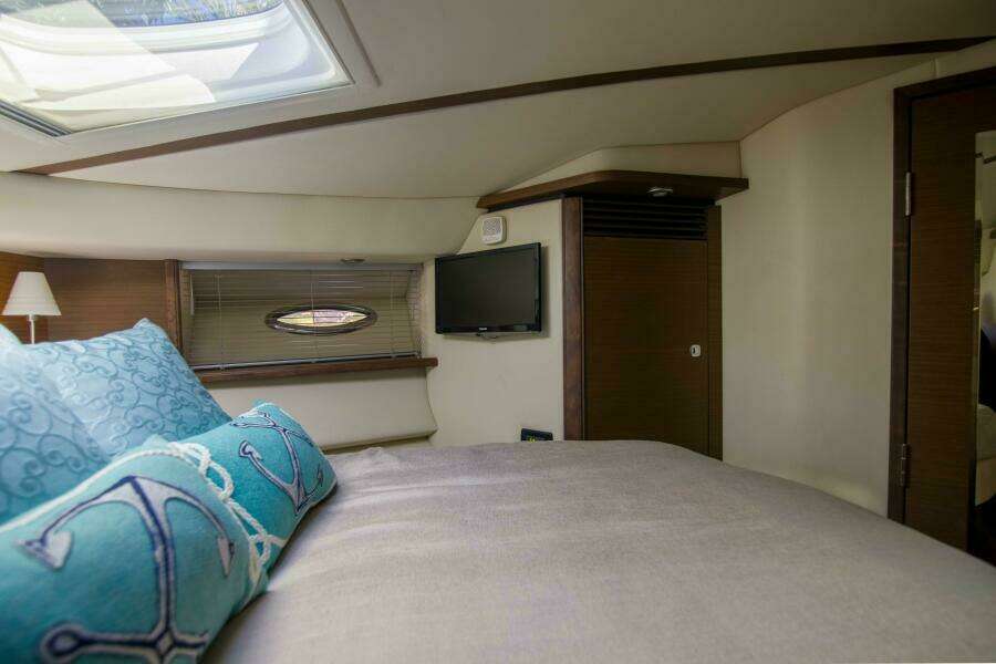 Sea Ray 52 -  Seas The Day - Stateroom