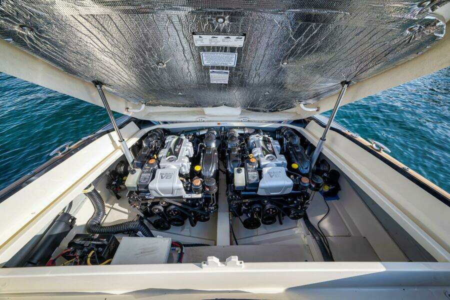 Chris-Craft 34 - 2LW - Engine Access