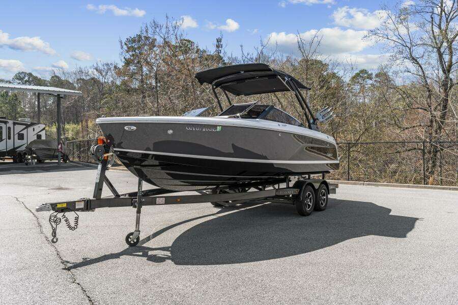 2024 Cobalt CS23 Surf