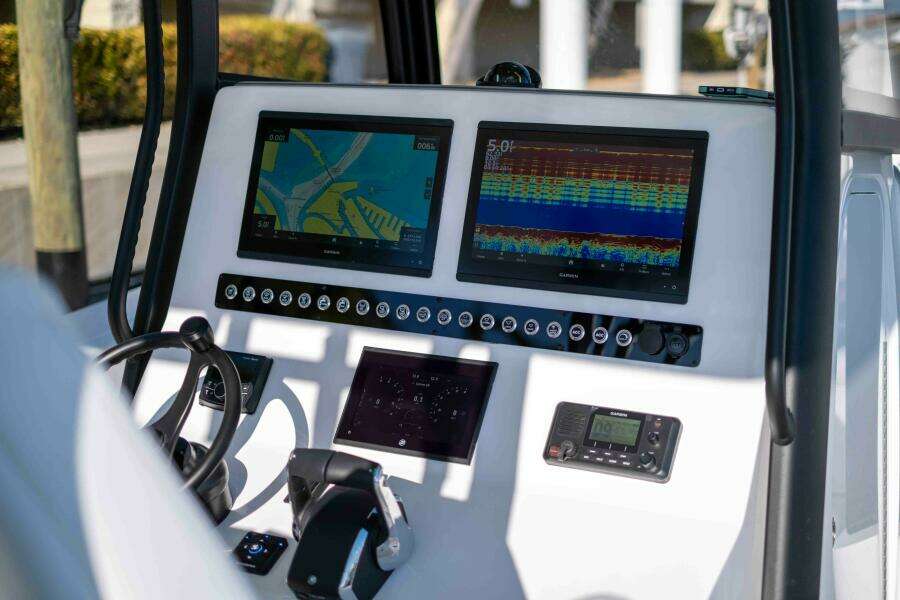 2026 Reef Runner 340