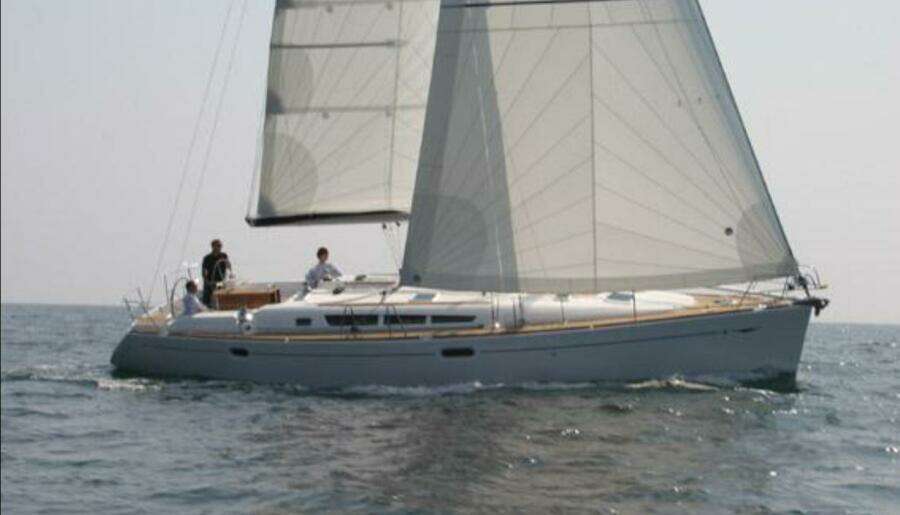 2006 Jeanneau 45